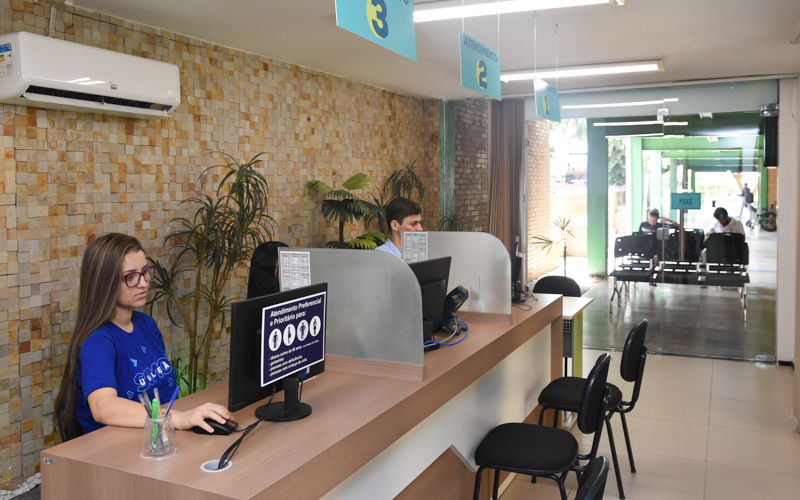 Unileão inaugura novo espaço para atendimento de alunos novatos