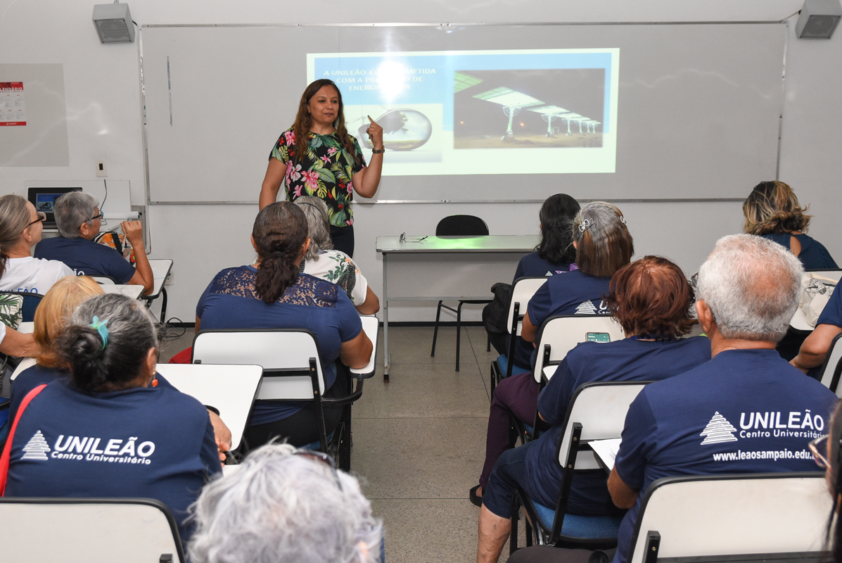 Melhor-Idade-visita-campus-lagoa-seca-unileão