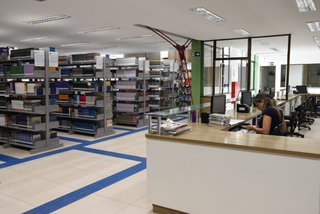 Bibliotecas da Unileão suspendem atendimento presencial