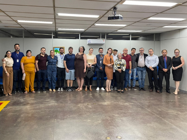 Coordenação de Ciências Contábeis participa de reunião na Receita Federal
