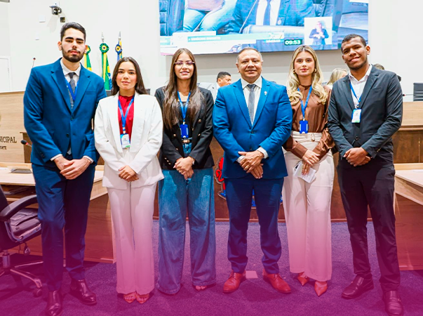 Estudantes da Unileão apresentam projeto para incentivar a participação de mulheres na política