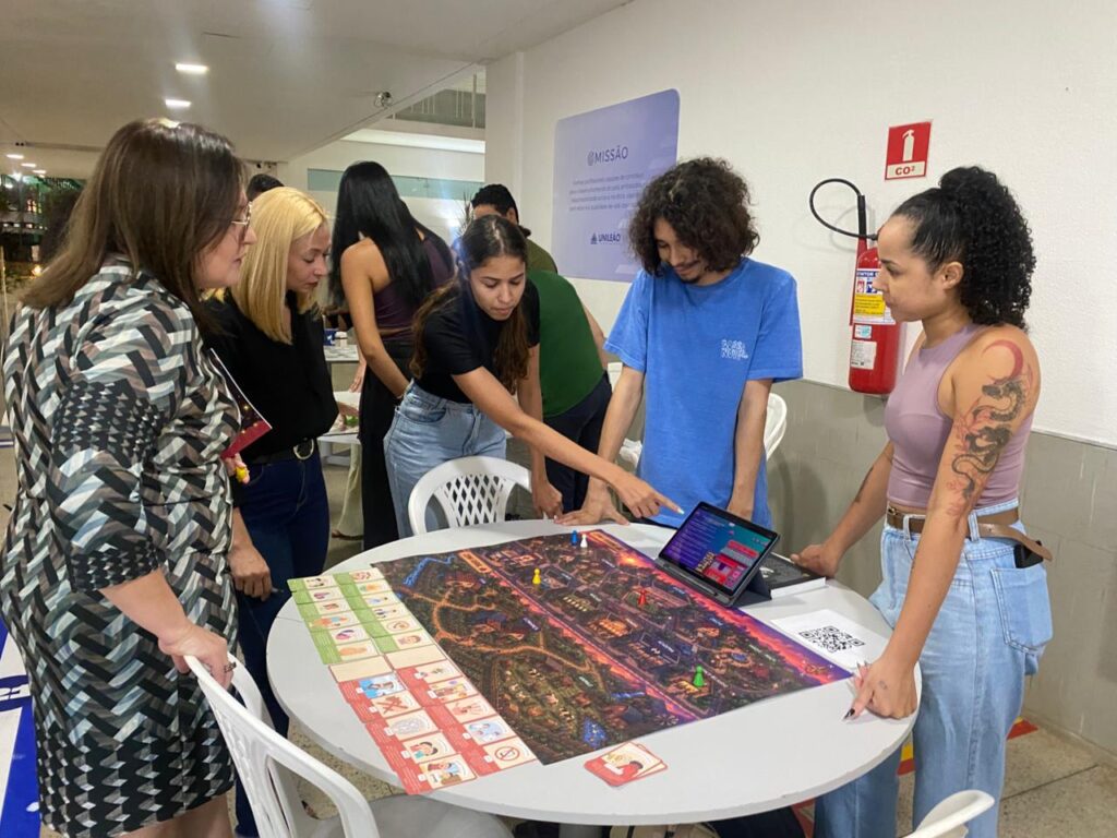 Estudantes de Psicologia criam recursos lúdicos para ajudar crianças a lidar com desafios do cotidiano